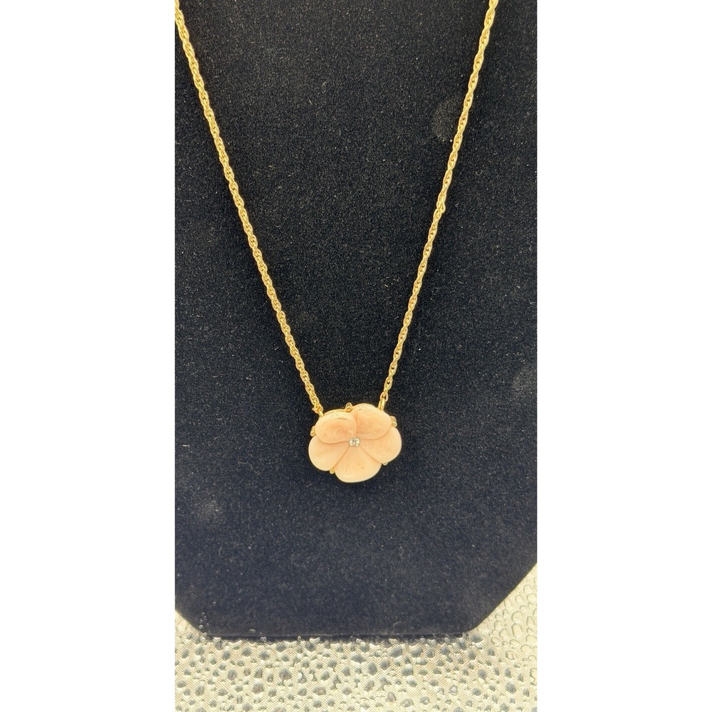 Vintage Pink Avon Flower Pendant Necklace 1978 Avon Lotus Blossom Classic
